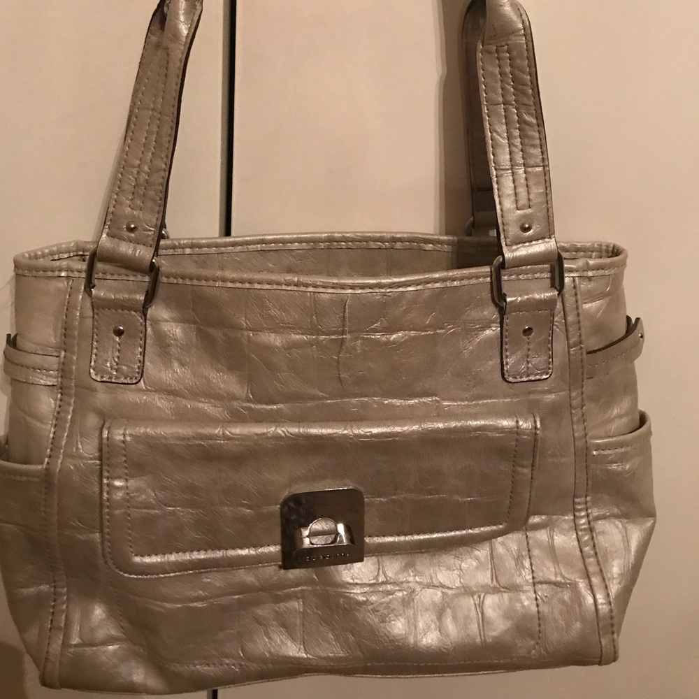 Liz Claiborne pocketbook